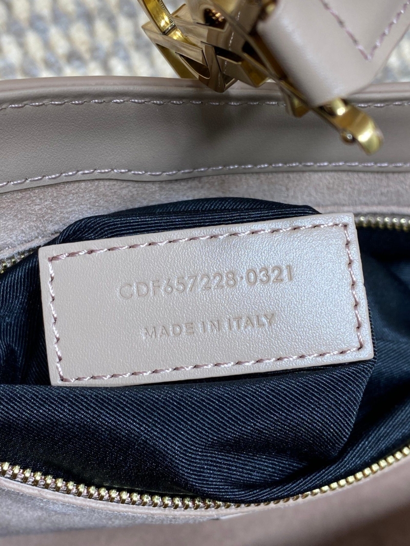 Y51 hobo bags